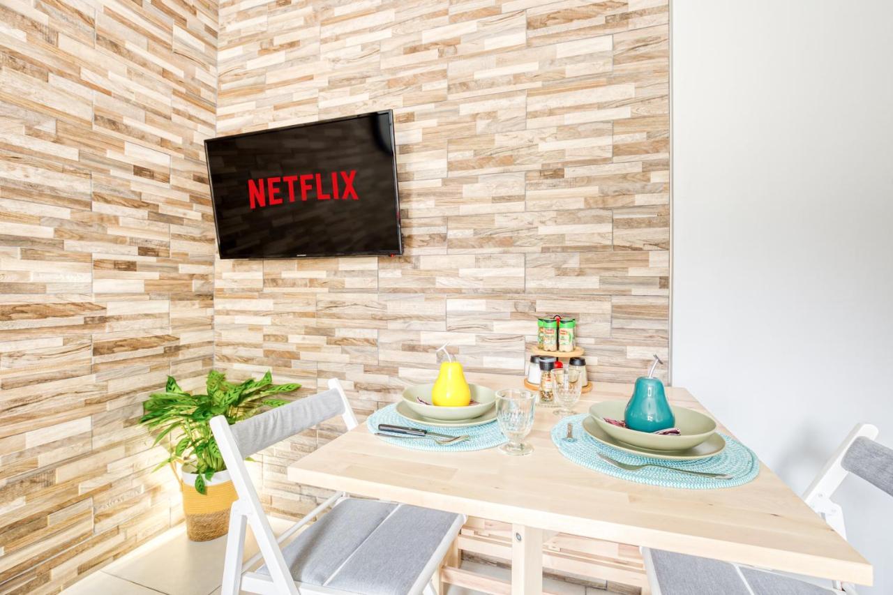 Apartamento Rer C A 4 Minutes A Pieds Chateau De Versailles 15 Minutes A Pied Exterior foto